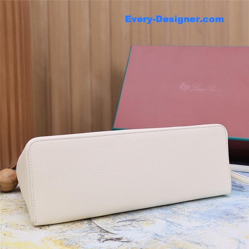 L0r0 P1ana extra pocket l19 pouch