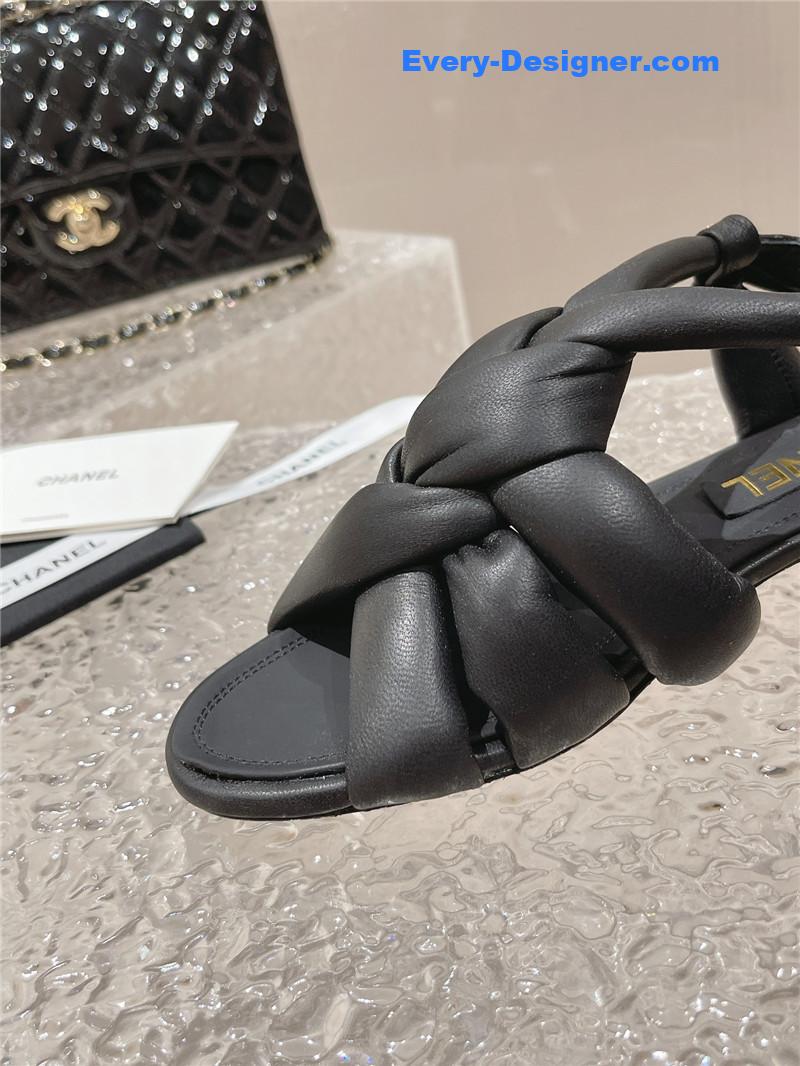 cc hot D1am0nd sandals