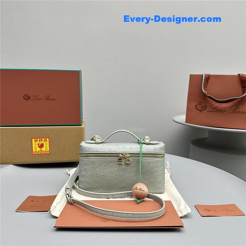 L0r0 P1ana extra pocket ostrich leather pouch