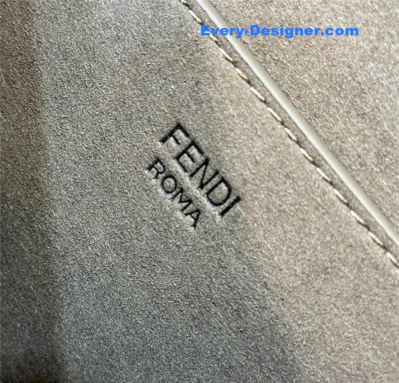 F**di women’s pink c’mon small bag