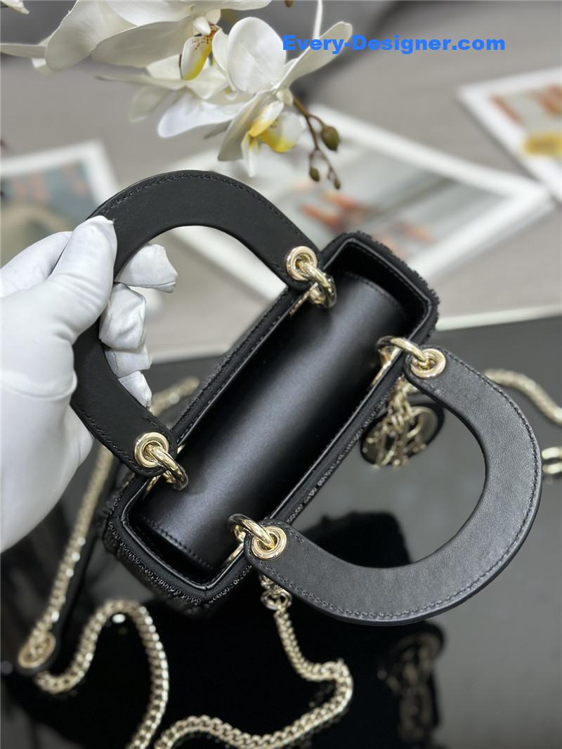 lady D10r triple embroidered beads tube bag