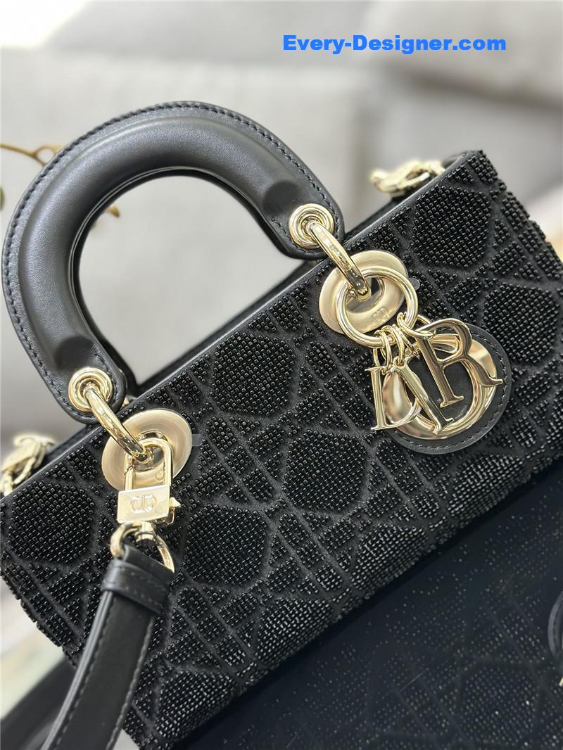 lady D10r triple embroidered beads tube bag