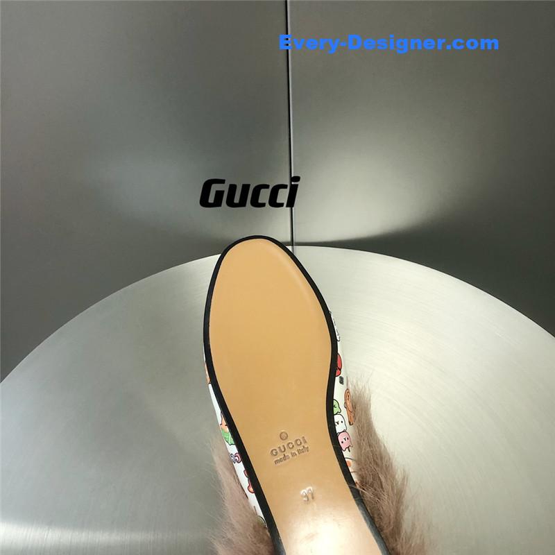 Gvc*1 fur slippers