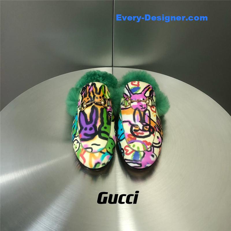 Gvc*1 fur slippers