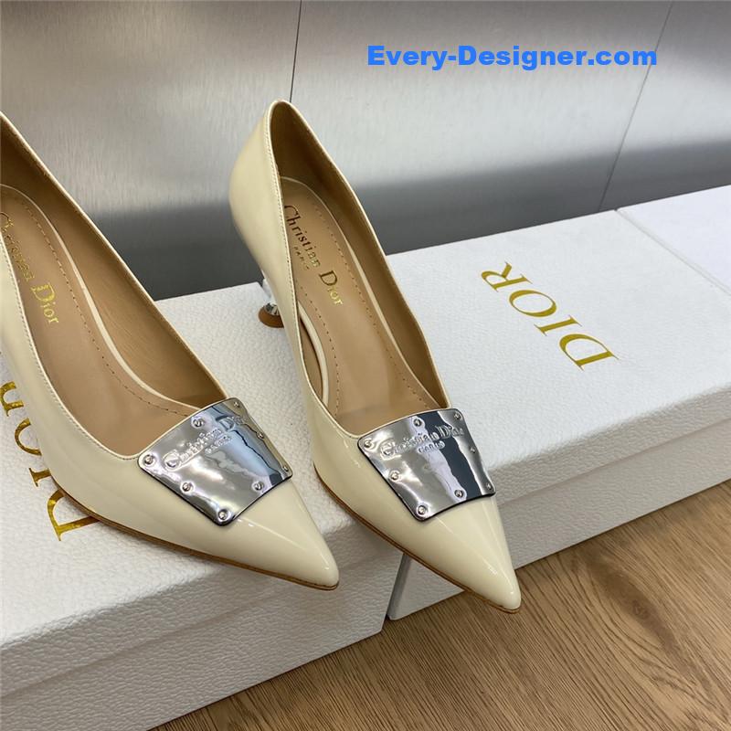 D10r cd letter logo high heel sandals