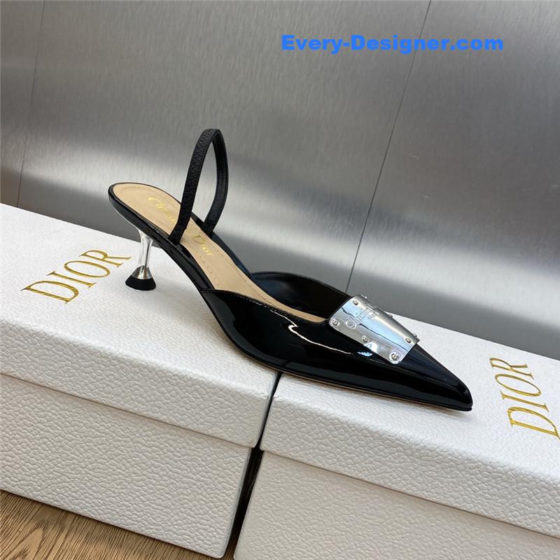 D10r cd letter logo high heel sandals