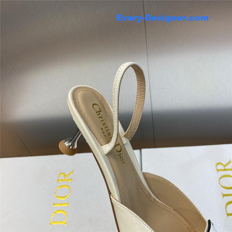 D10r cd letter logo high heel sandals