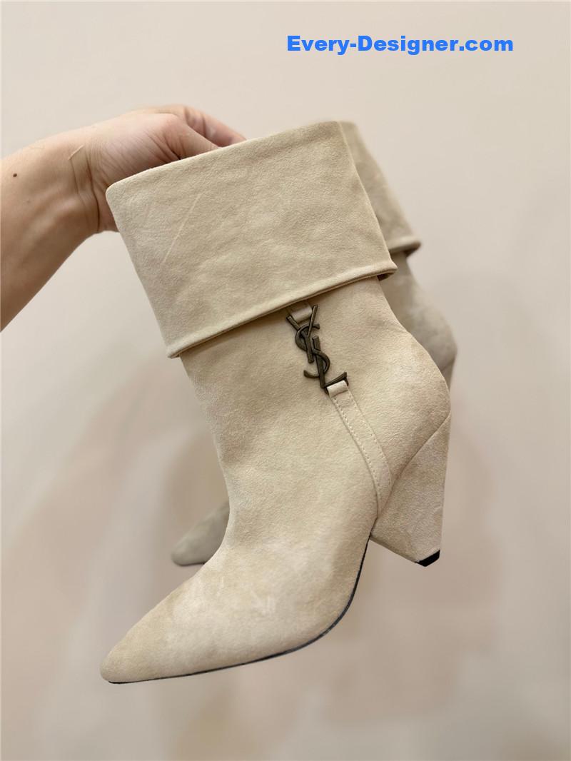 Y51 pointed toe suede ankle boots