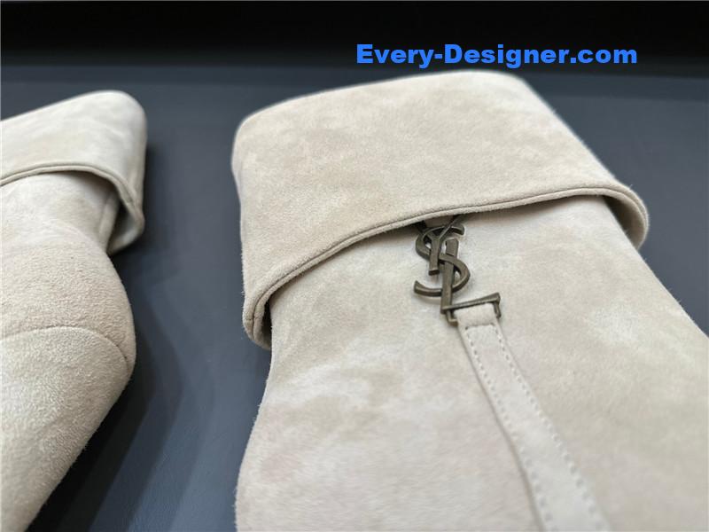 Y51 pointed toe suede ankle boots