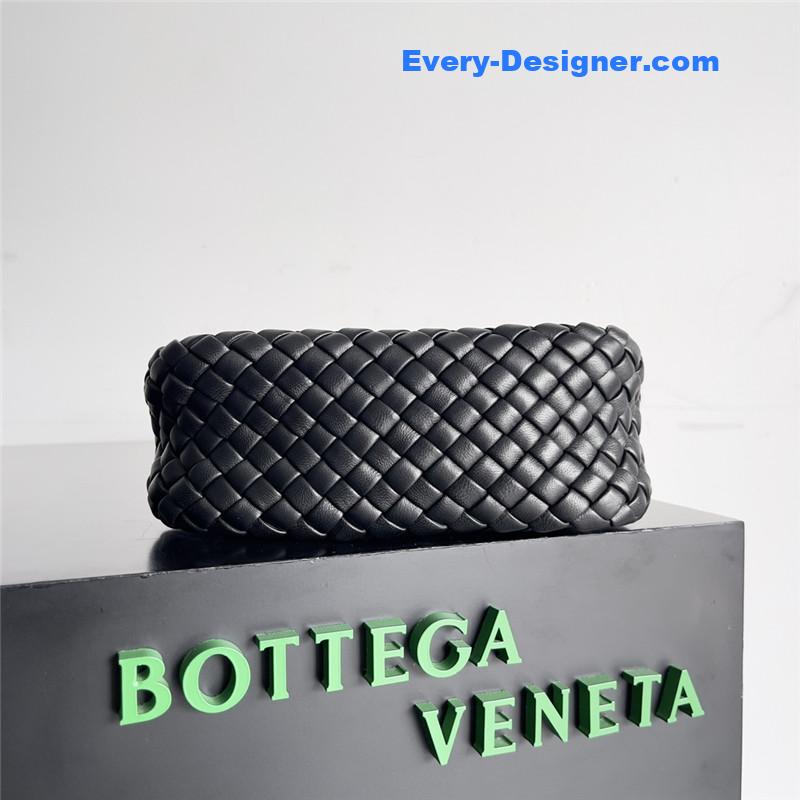 b0tt*ga Ven*ta mini cobble shoulder bag