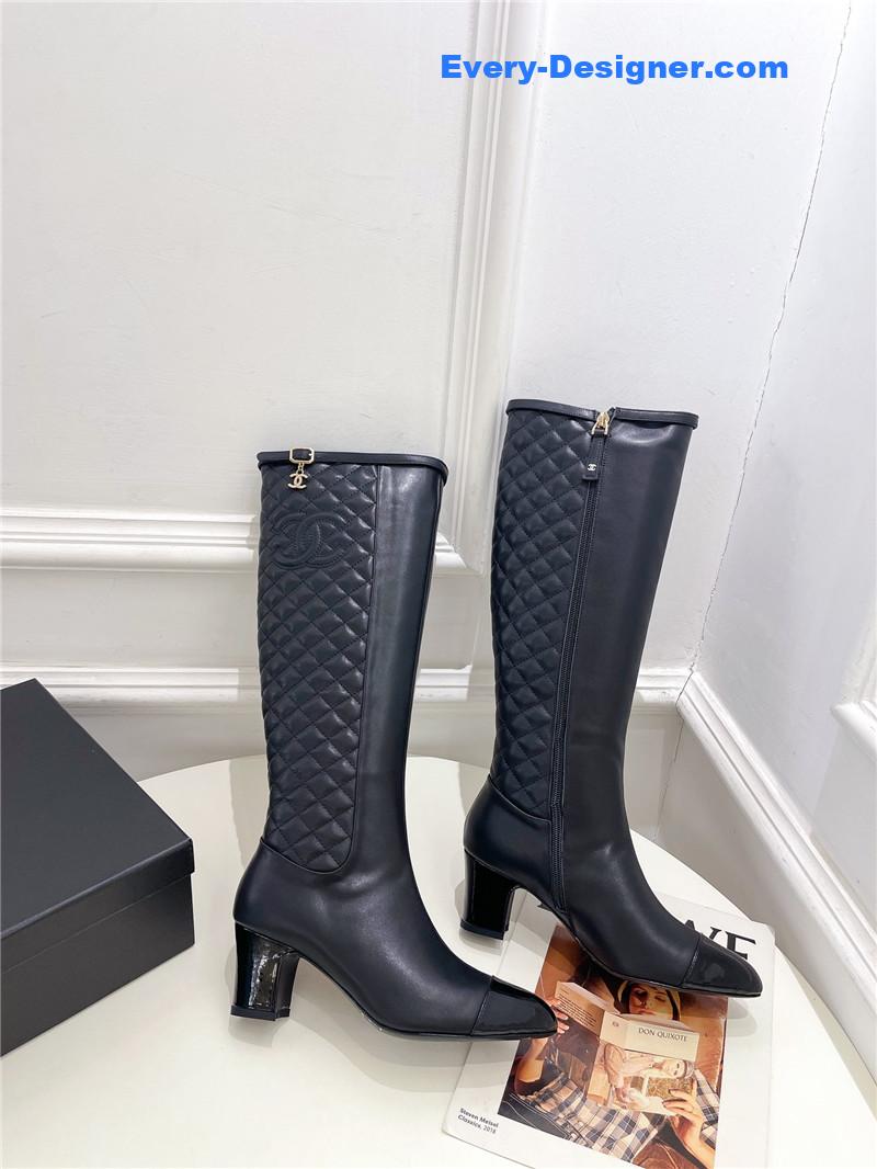 CC classic embroidered chunky heel boots