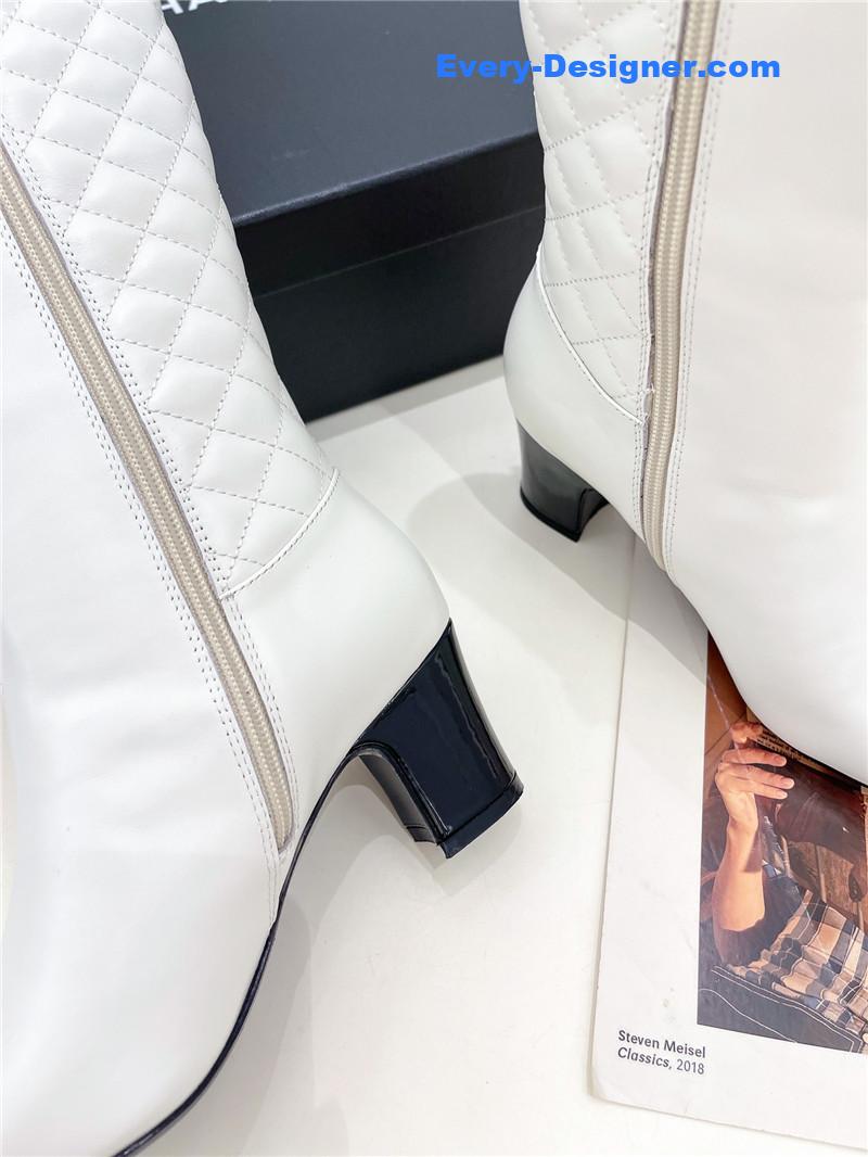 CC classic embroidered chunky heel boots