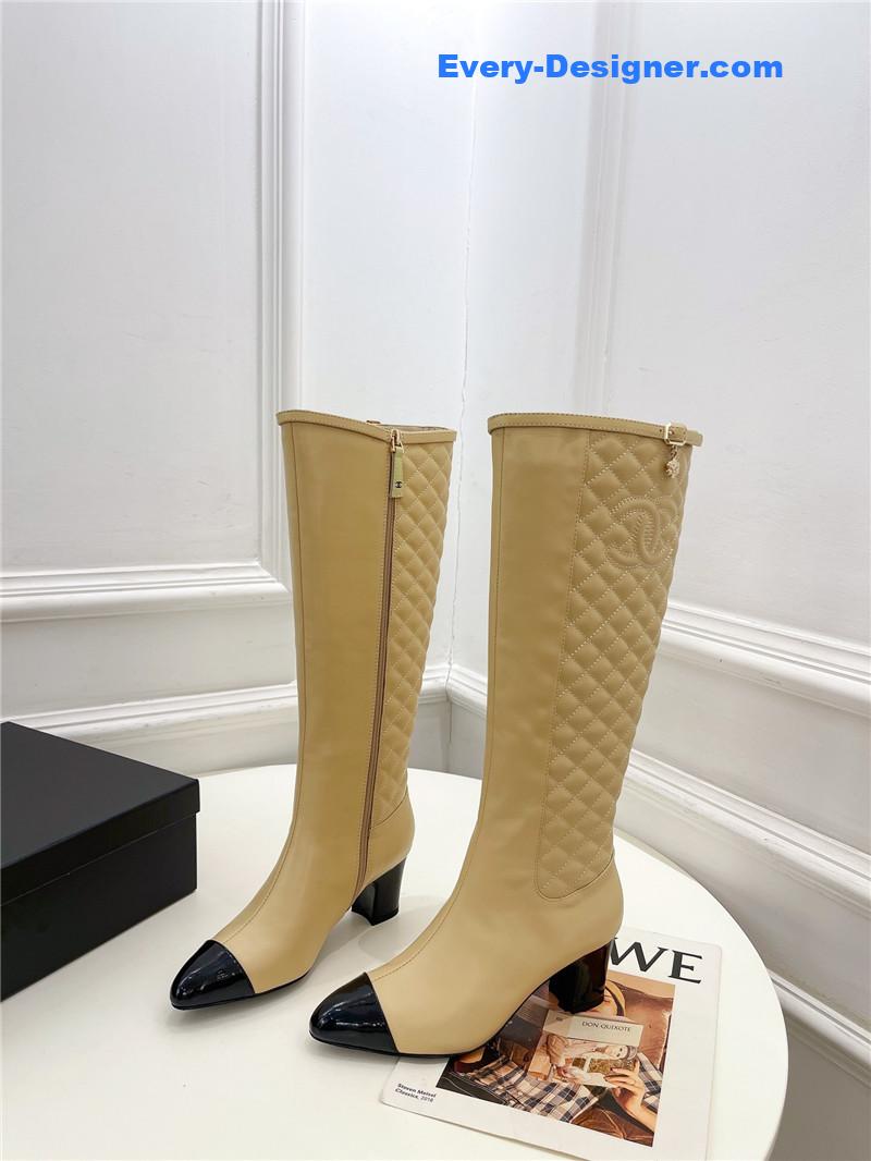 CC classic embroidered chunky heel boots