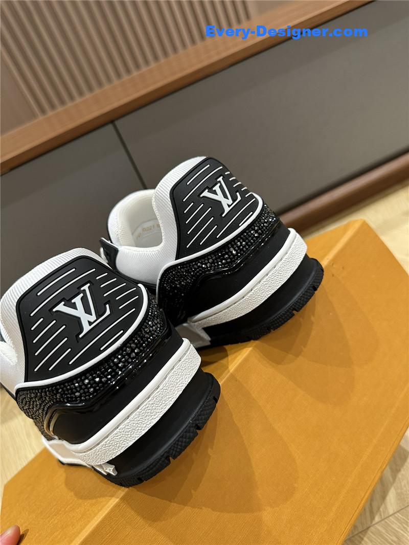 l0vis Vvtt0n lv  trainer sneakers