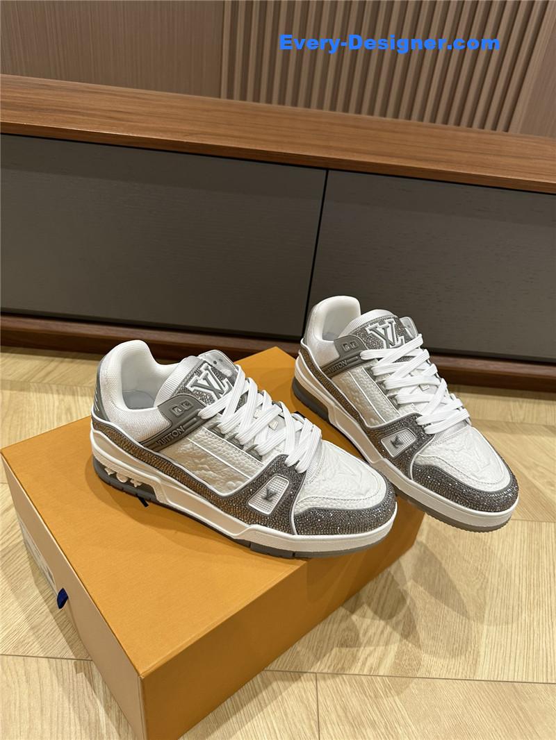 l0vis Vvtt0n lv  trainer sneakers