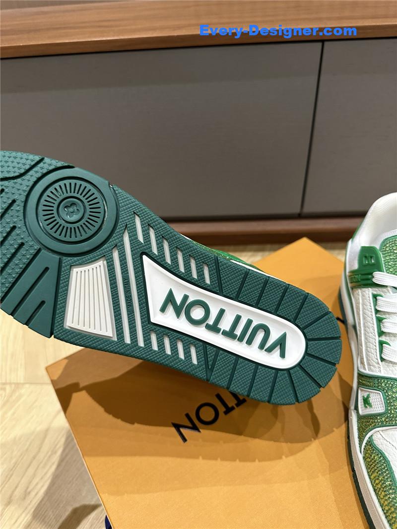 l0vis Vvtt0n lv  trainer sneakers