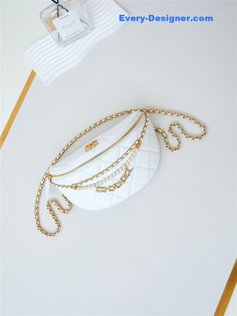 Ch**el pearl chain waist bag