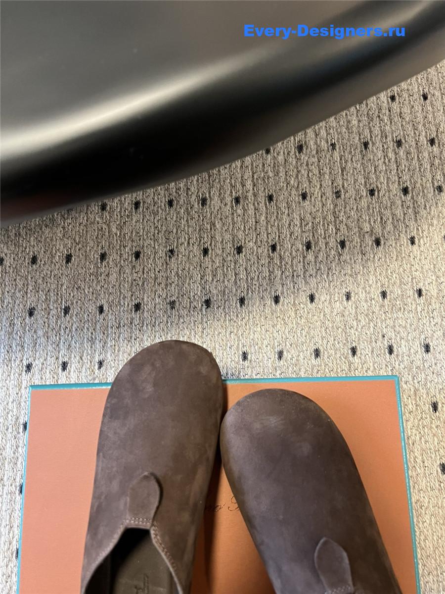 L0r0 P1ana rebech**ela brown ballet flats