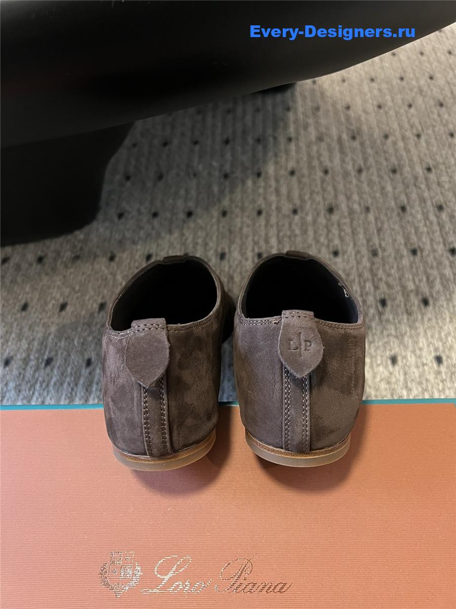 L0r0 P1ana rebech**ela brown ballet flats