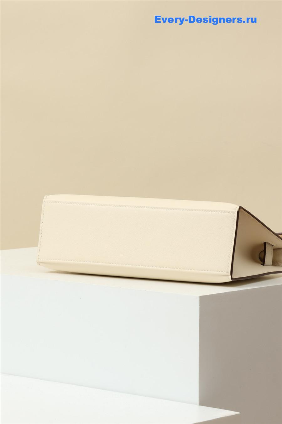 H**me5 kelly pochette swift leather bag beige