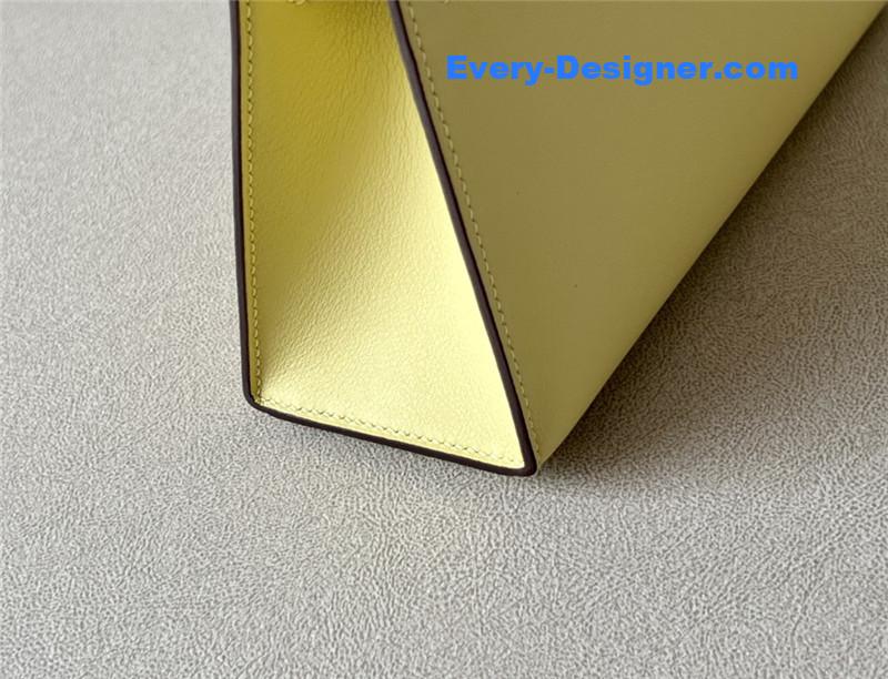 hermes kelly pochette swift leather bag