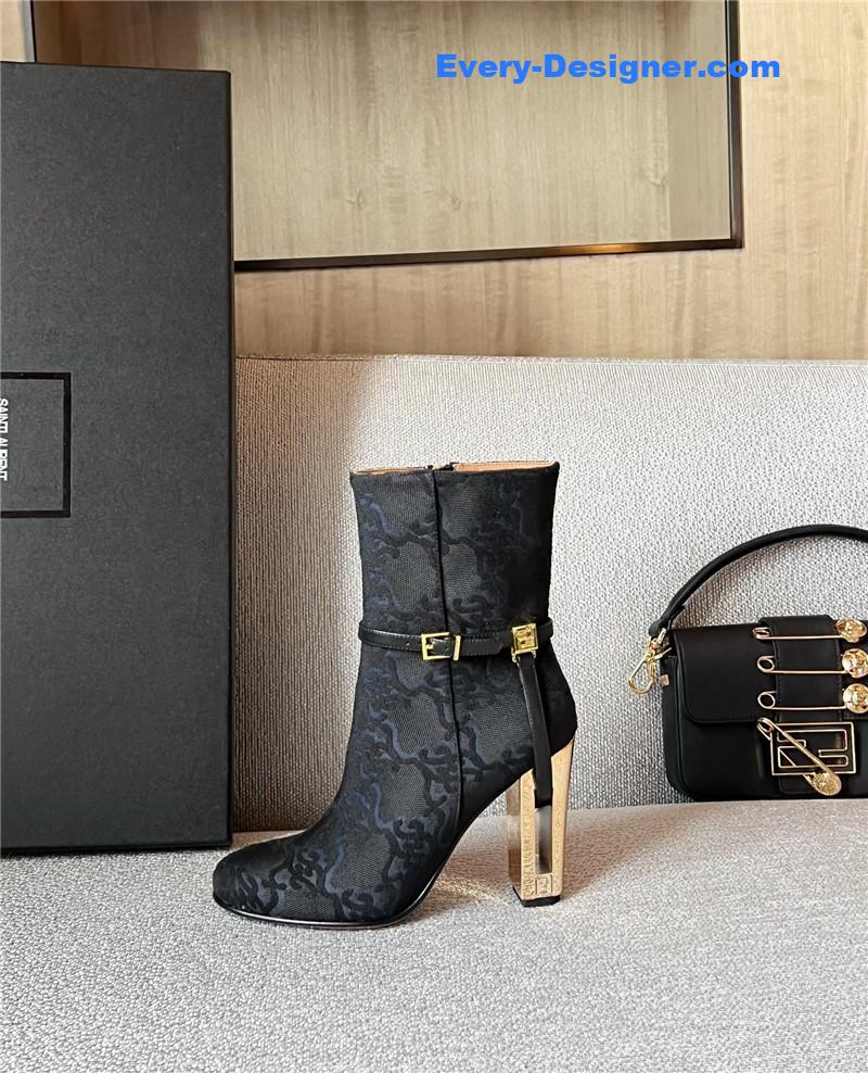 F**di delfina ankle boots