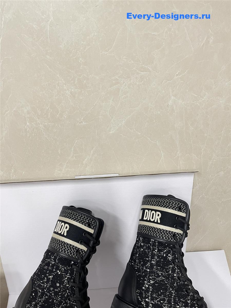 D10r d-major ankle boot black