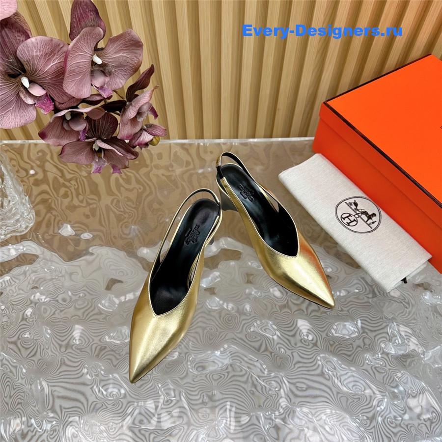 H**me5 goatskin high pointed slingbacks in gold
