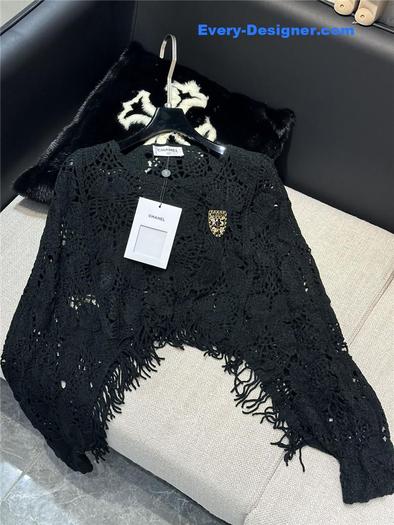 Ch**el flocking cutout top