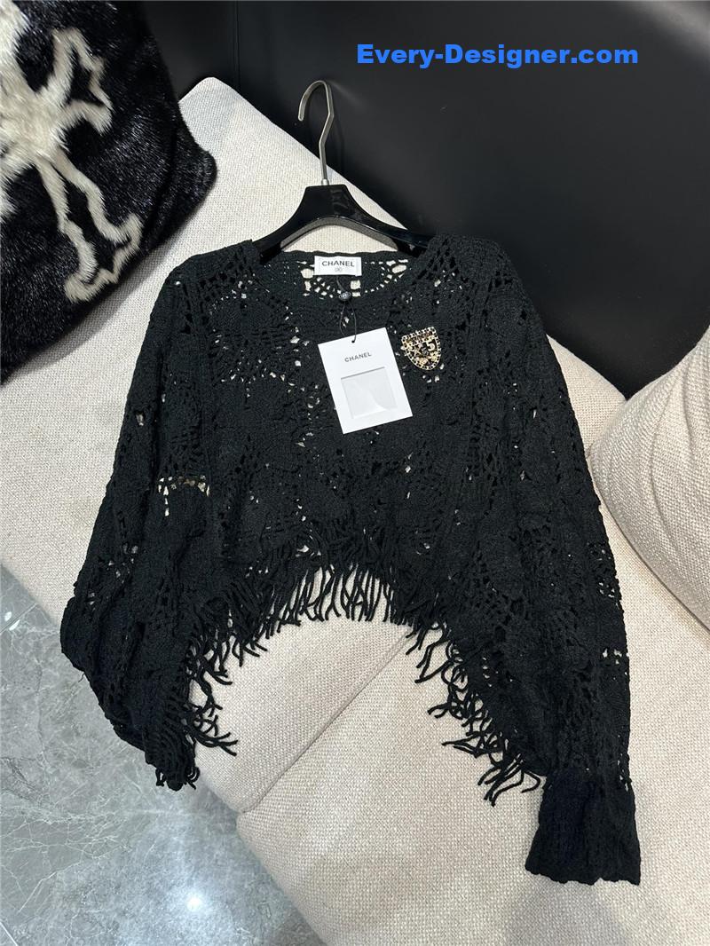 Ch**el flocking cutout top