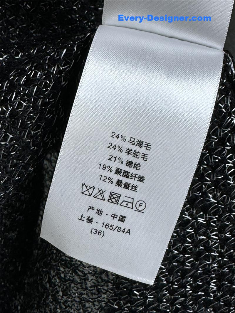 D10r cd bee embroidered hollow bottoming shirt