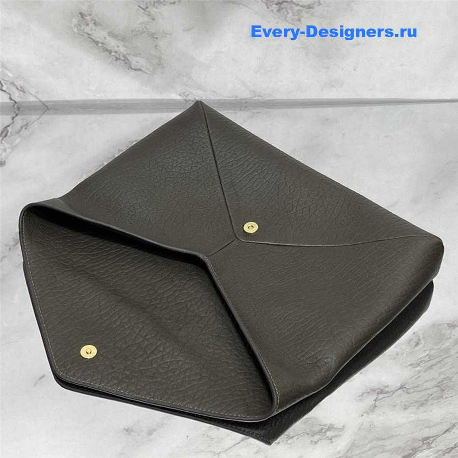 Sa1nt Lau*nt y51 envelope pouch clutch