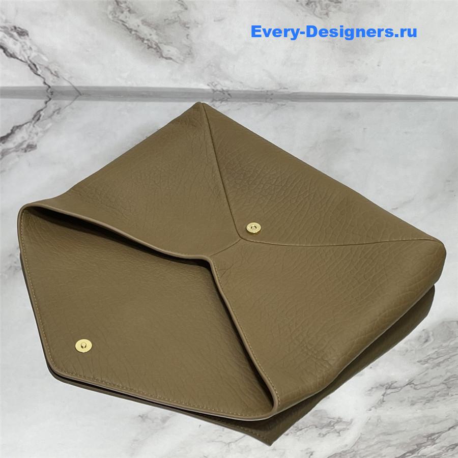 Sa1nt Lau*nt y51 envelope pouch clutch in leather
