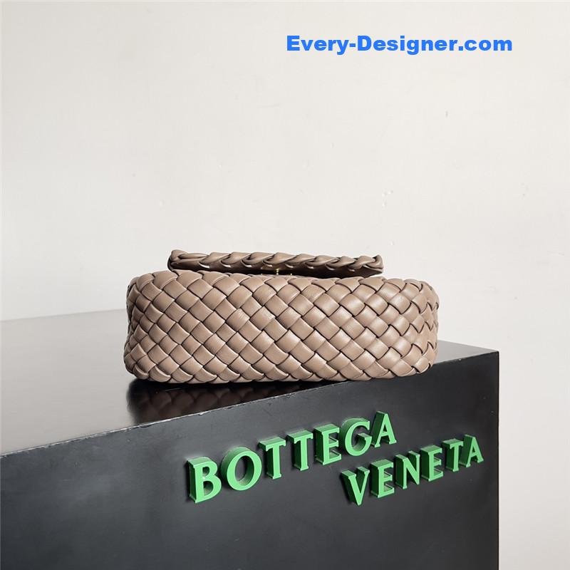 b0tt*ga Ven*ta mini cobble shoulder bag