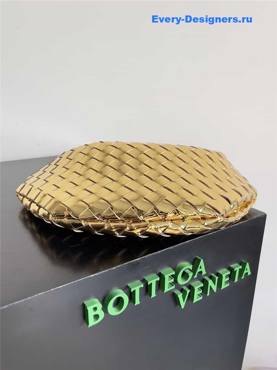 b0tt*ga Ven*ta gold medium sardine bag