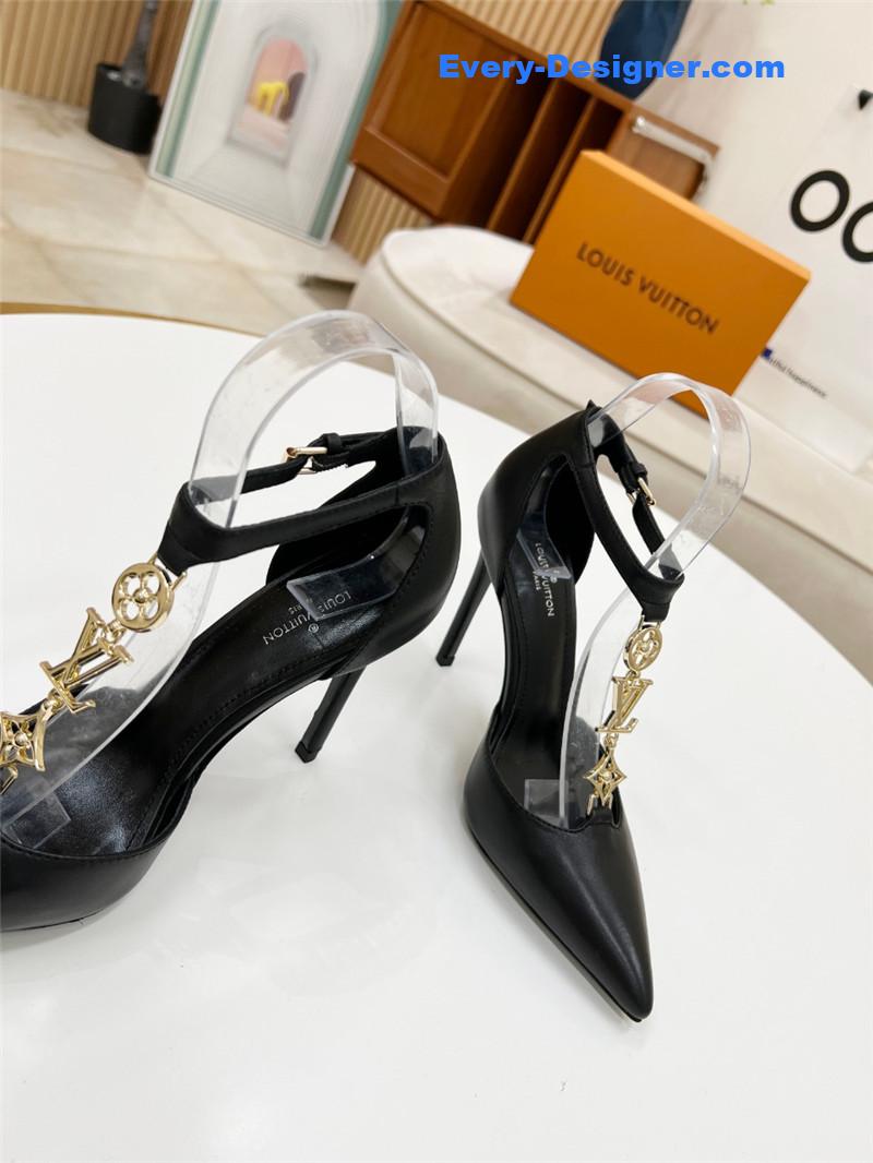 l0vis Vvtt0n lv metal chain high heels