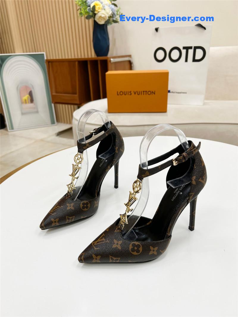 l0vis Vvtt0n lv metal chain high heels