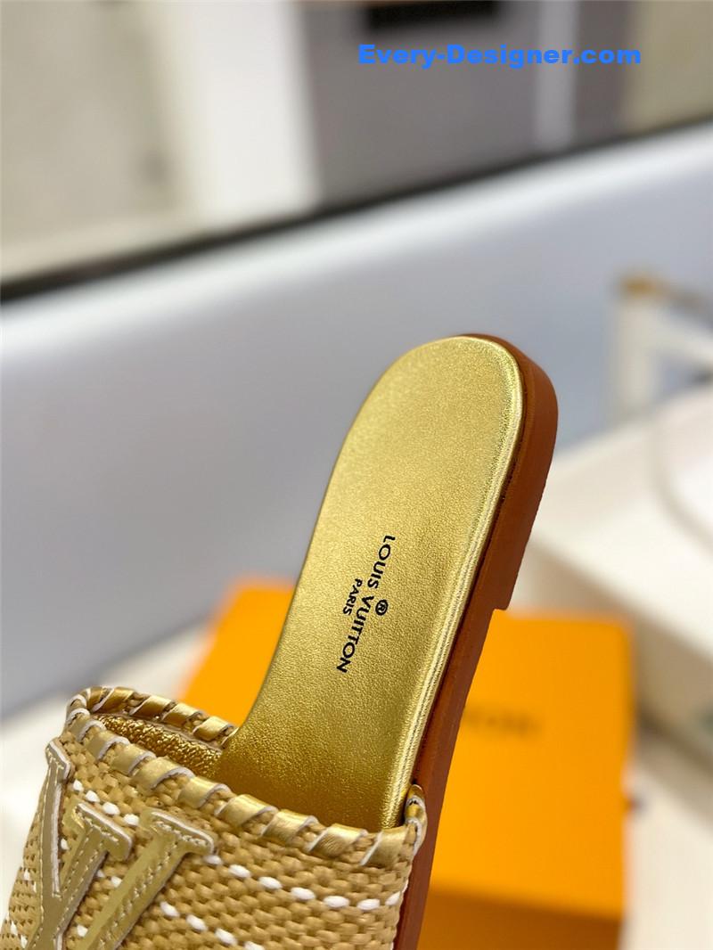 l0vis Vvtt0n lv logo flat slippers