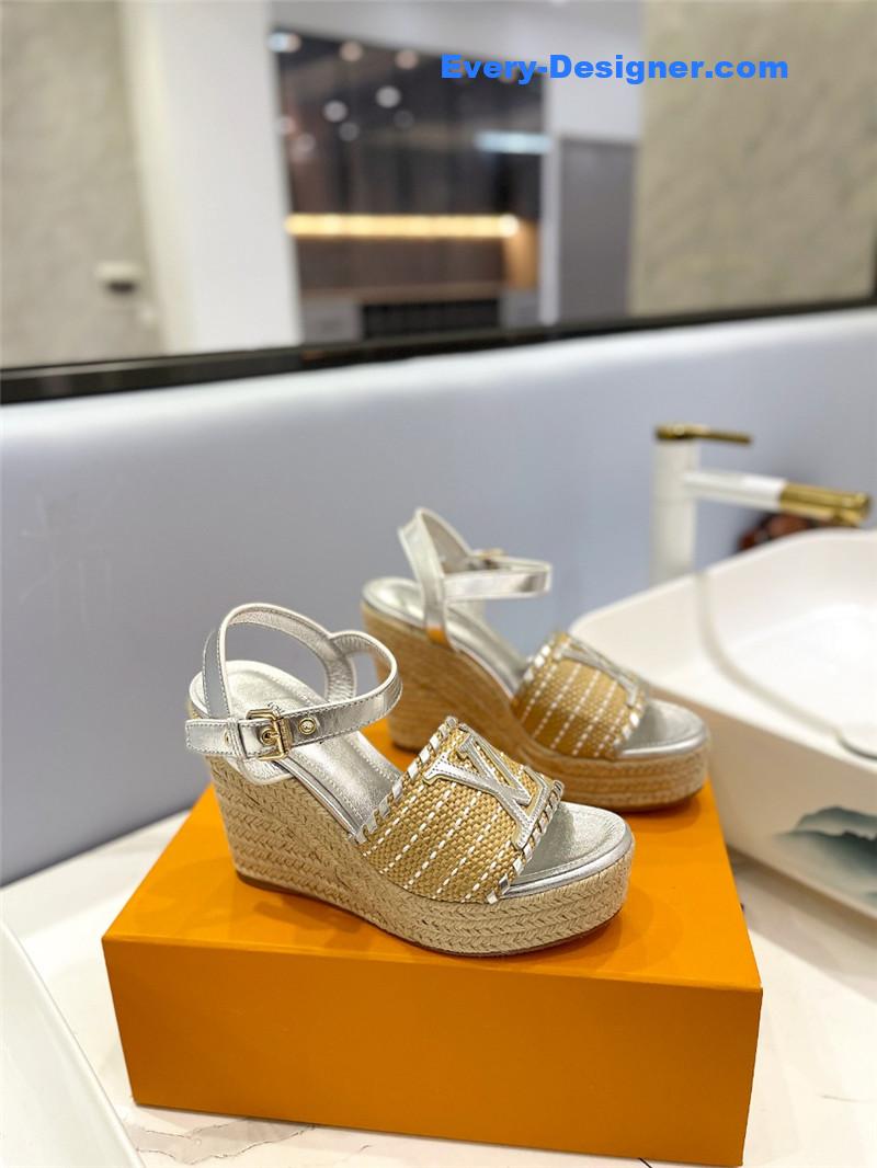 l0vis Vvtt0n lv latest catwalk platform sandals