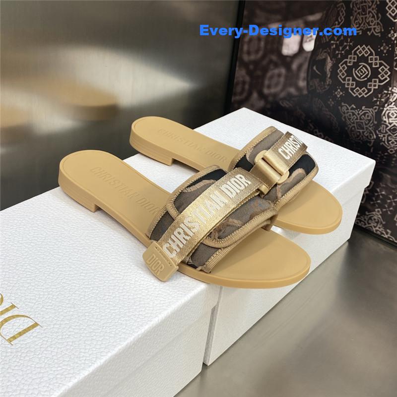 D10r evolution camouflage women’s shoes