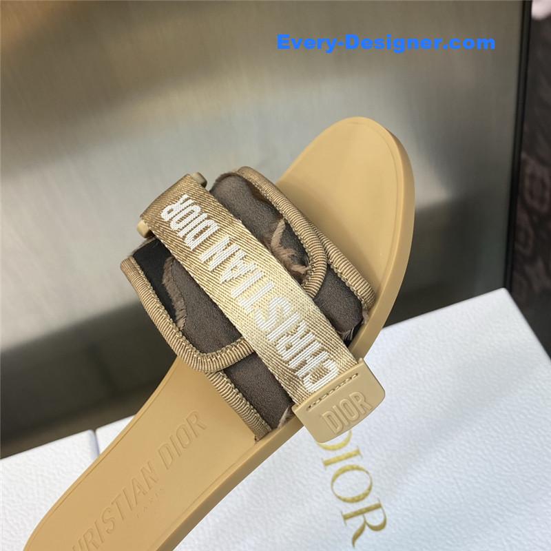 D10r evolution camouflage women’s shoes