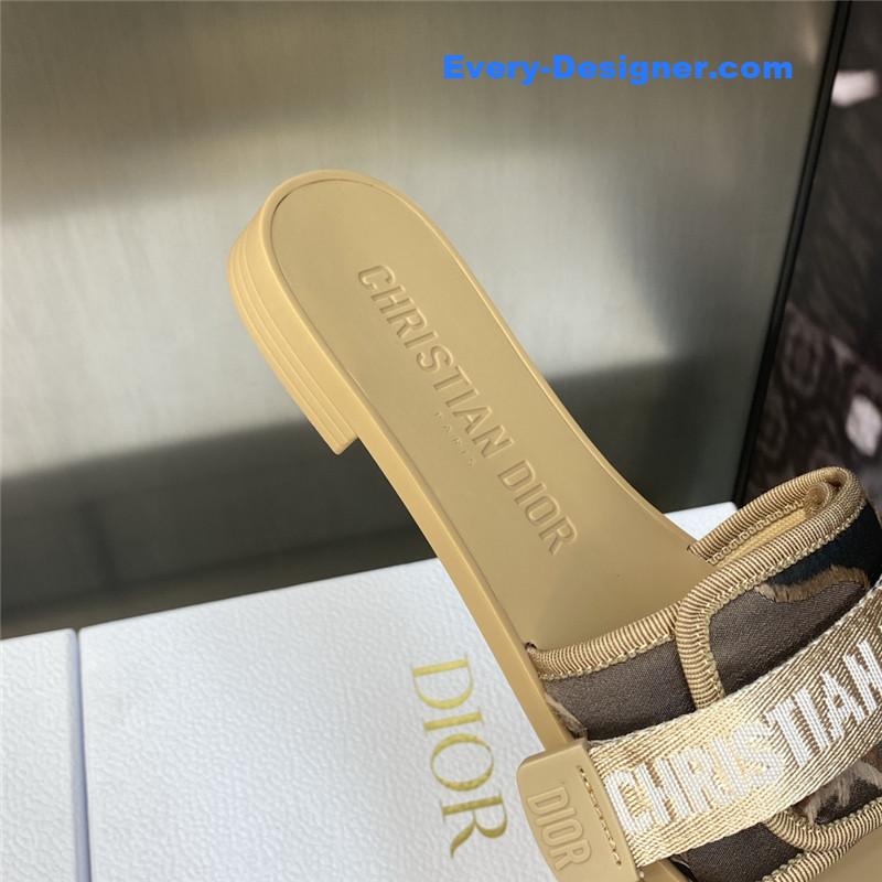 D10r evolution camouflage women’s shoes