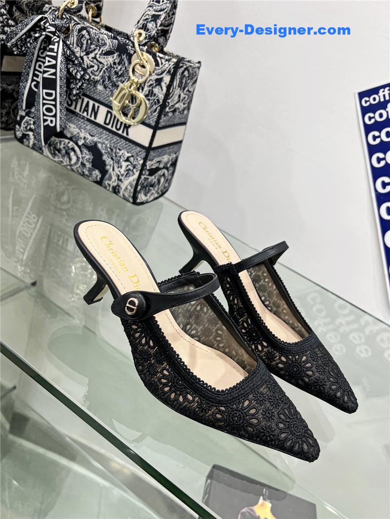 D10r webbing back air sandals