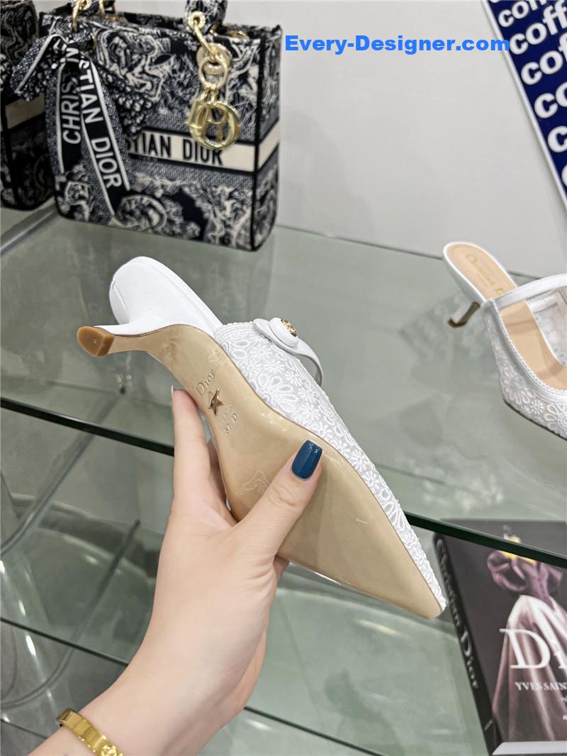 D10r webbing back air sandals