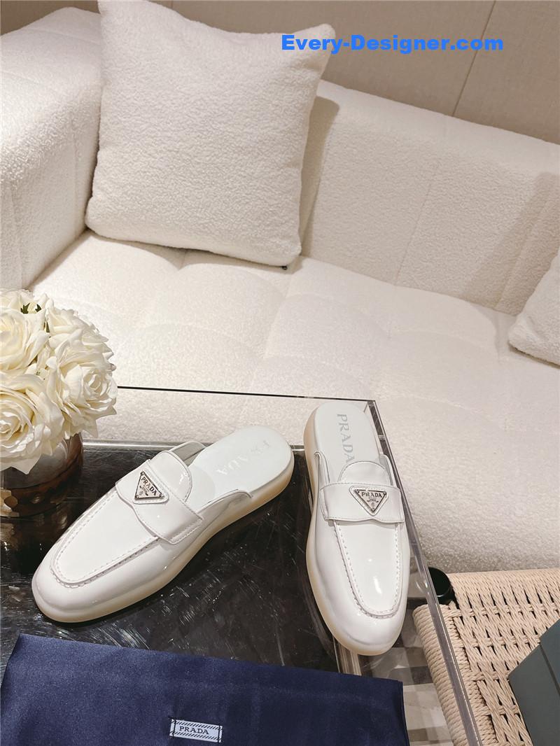 Pra*a spring and summer new slip-on loafers