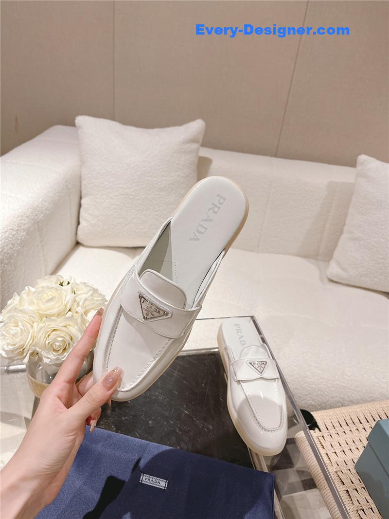 Pra*a spring and summer new slip-on loafers