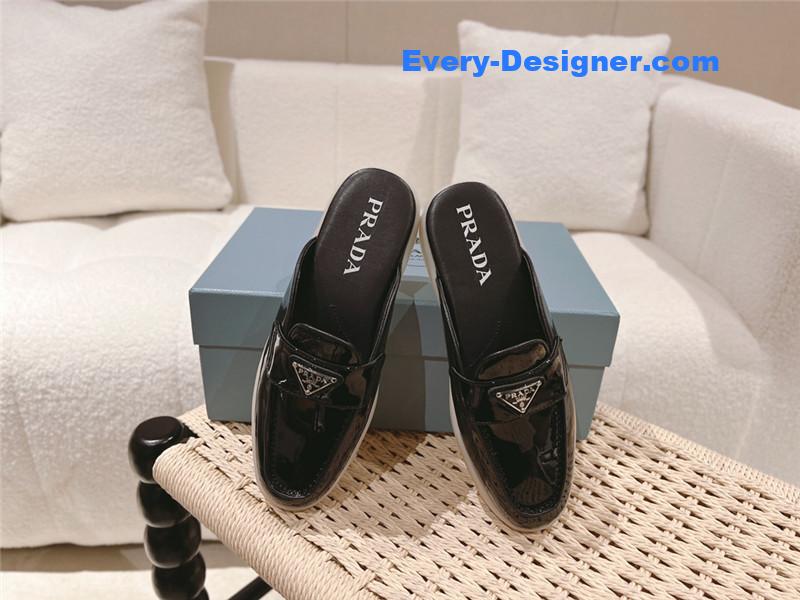 Pra*a spring and summer new slip-on loafers