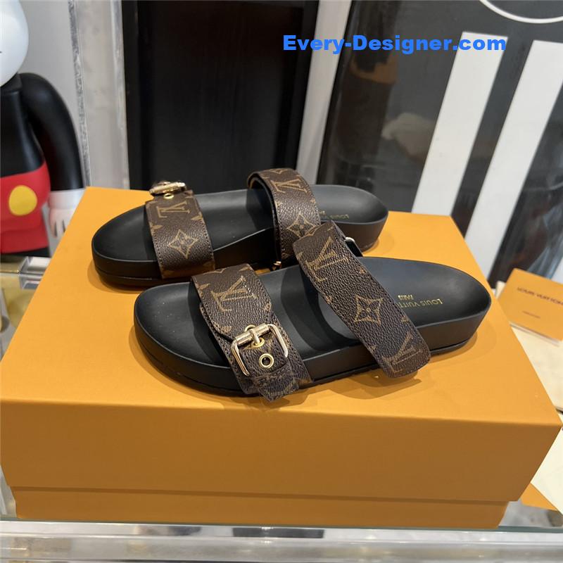 l0vis Vvtt0n lv spring summer beach slippers