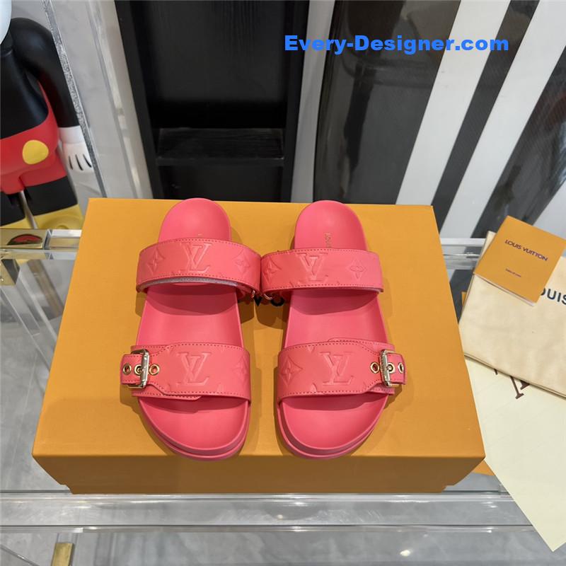 l0vis Vvtt0n lv spring summer beach slippers