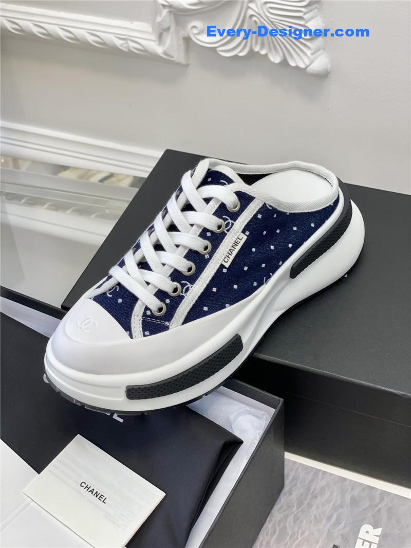 CC platform canvas half drag